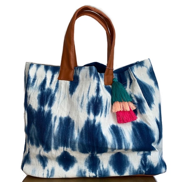 Laguna Tote by Lu + Elle - Picture 2 of 8